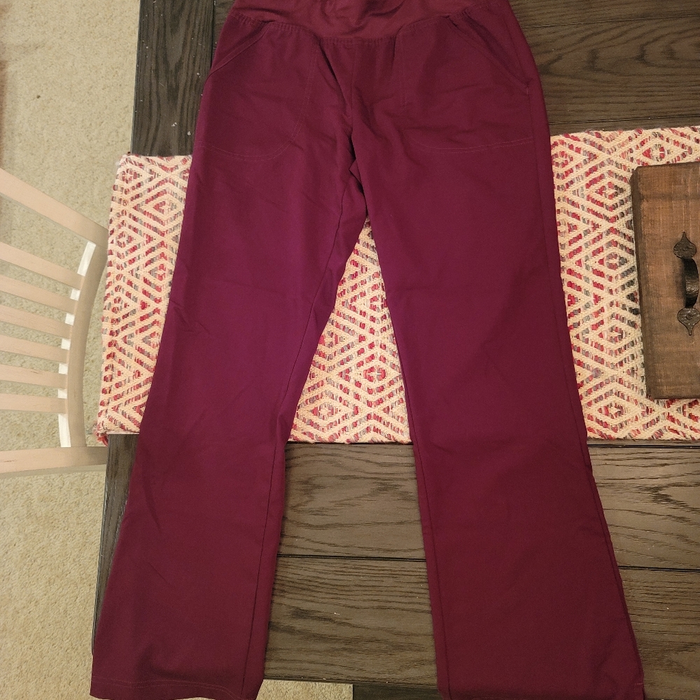 Burgundy Women's Scrub Pant